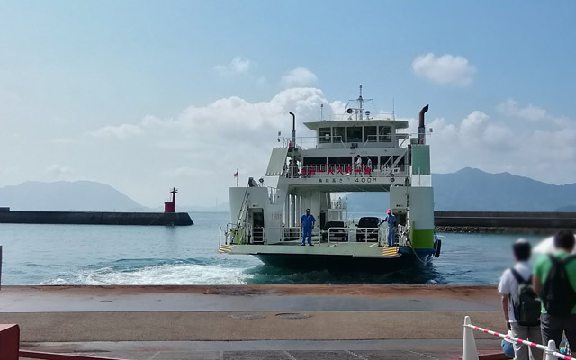 忠海港からフェリーに乗って、うさぎ島へ！